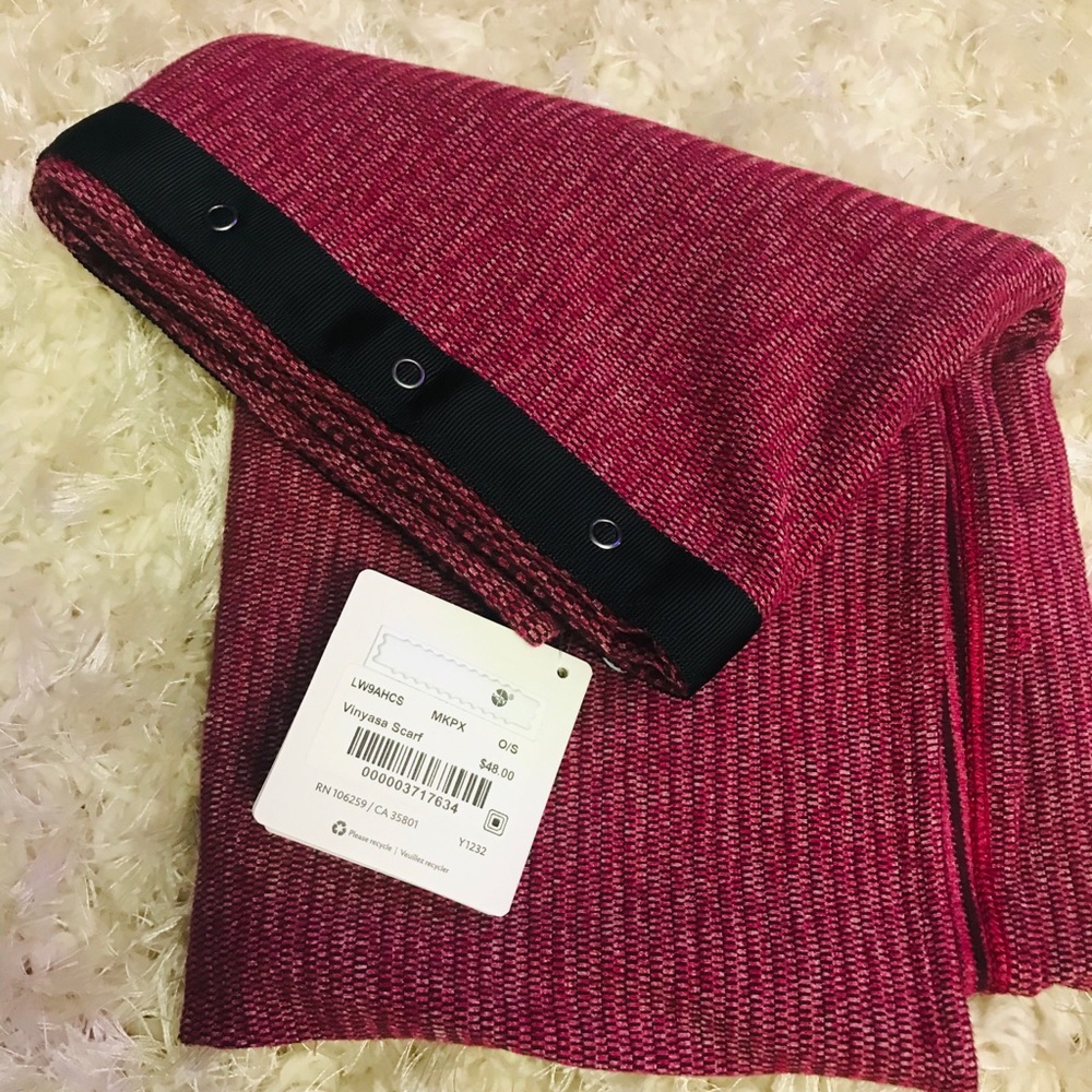 Scarf - Picture 2 of 5
